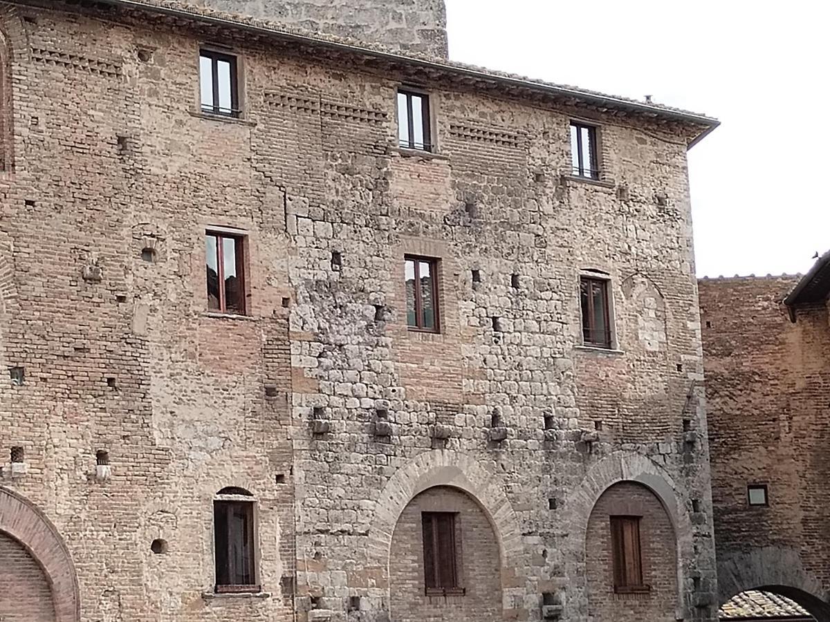 Appartamento Cisterna 33 San Gimignano Exterior foto